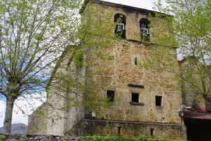 Iglesia parroquial de San Mart&iacute;n de Tours