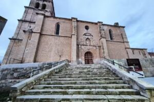 Iglesia parroquial de San Mart&iacute;n de Tours