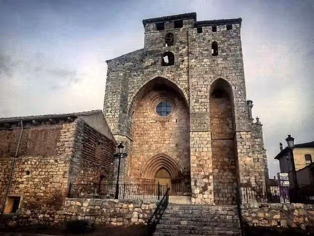 Iglesia parroquial de San Miguel de Mahamud