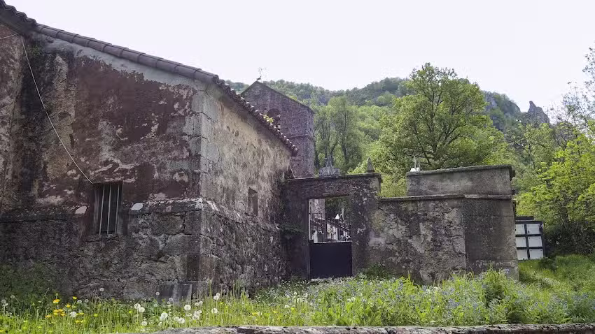 Iglesia Parroquial San Miguel de La Llera