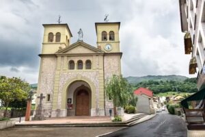Iglesia Parroquial San Vicente Abad de Panes