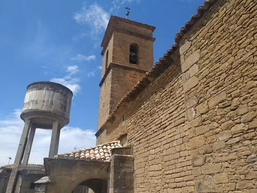 Iglesia parroquial San Vicente M&aacute;rtir de Larues