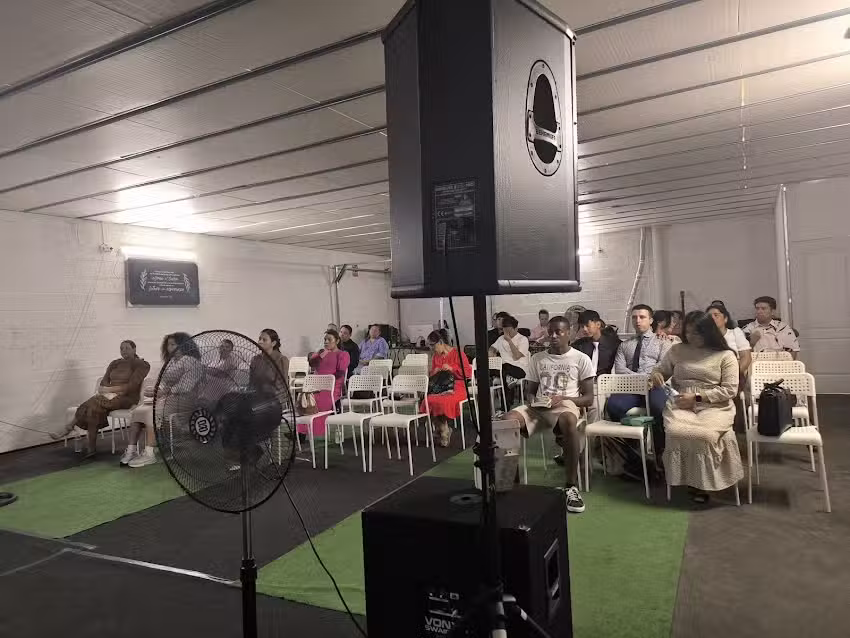 Iglesia Pentecostal Unida La Roca