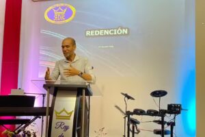 IGLESIA REY DE REYES DE PLASENCIA