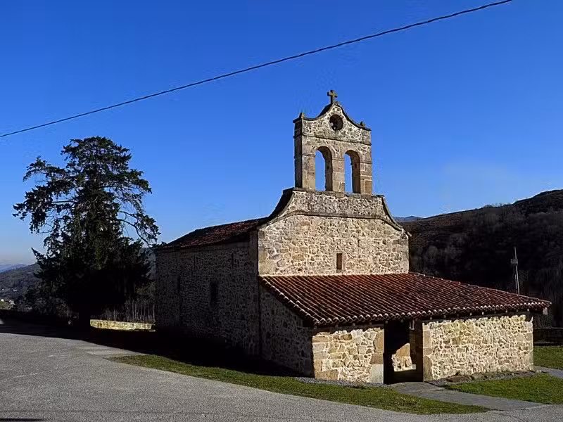 Iglesia rom&aacute;nica de Santa Mar&iacute;a de Suares