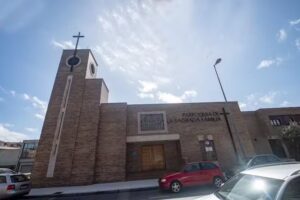 Iglesia Sagrada Familia de Contrueces