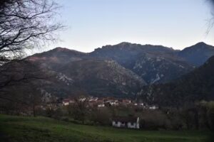 Iglesia San Gabriel de Casta&ntilde;edo del Monte