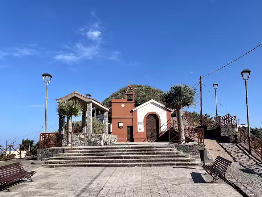 Iglesia San Jos&eacute; de Taborno