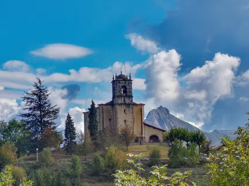 Iglesia San Juan Bautista.