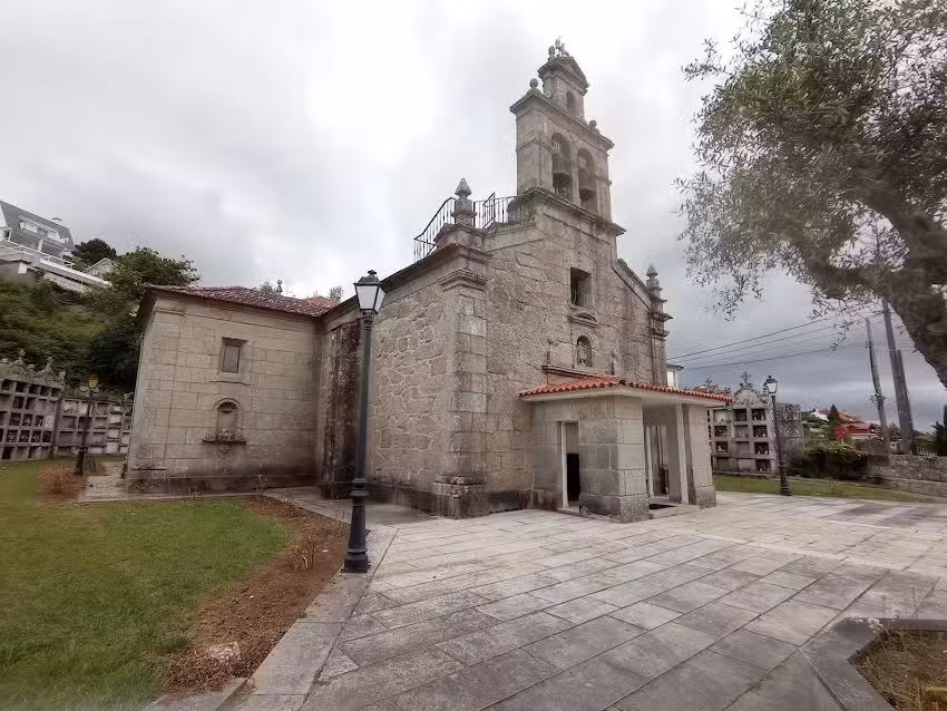 Iglesia San Mamede de Priegue