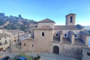 Iglesia Vieja de Miravet