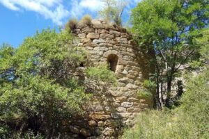 Iglesia vieja de San Andr&eacute;s de Arcavell