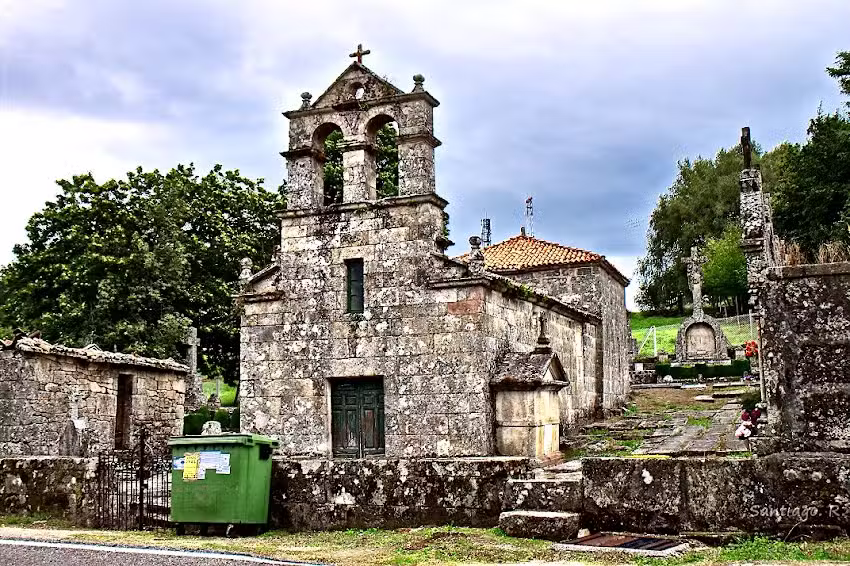 Iglesia vieja de San Paio de Loeda