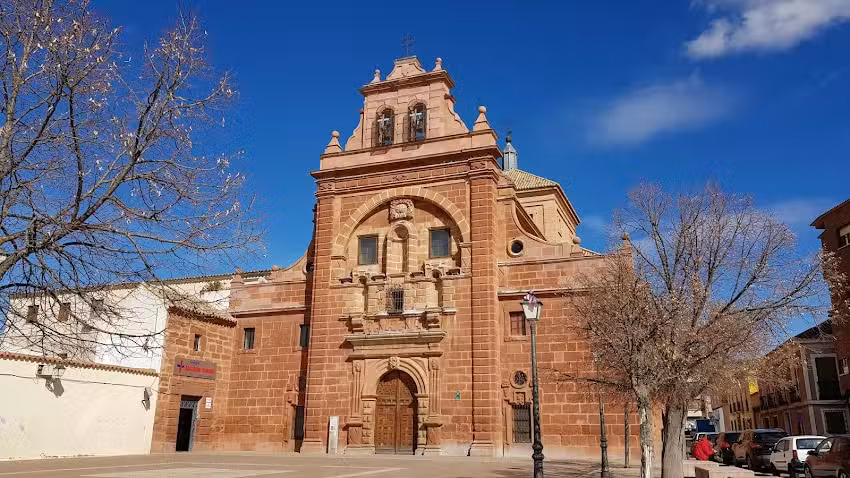 Iglesia y Convento de la Santisima Trinidad