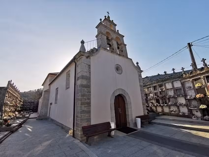 Igrexa de San Ant&oacute;n de Fe&aacute;s