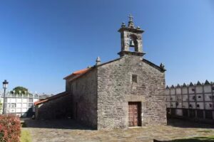 Igrexa de San Pedro de Vizo&ntilde;o