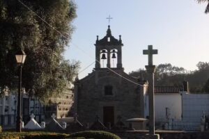 Igrexa de San Xi&aacute;n de Cabanas