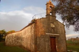 Igrexa de San Xoan de Fontes Rosas