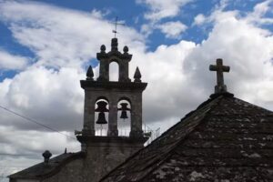 Igrexa de Santa Mar&iacute;a de Vicinte