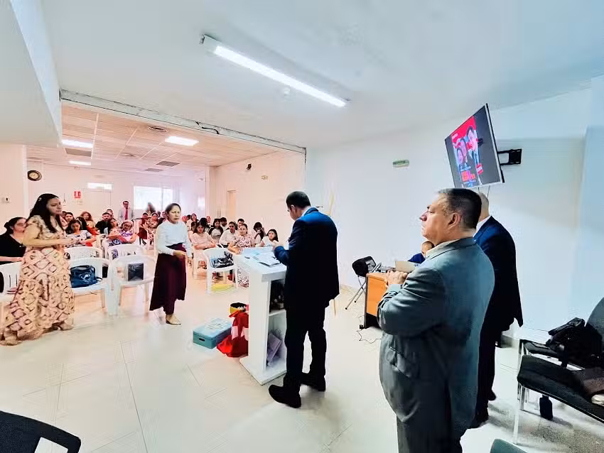 IPUE Pamplona &ndash; Iglesia Pentecostal Unida en Europa