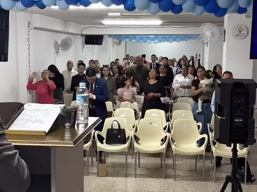 IPUE Vecindario &ndash; Iglesia Pentecostal Unida en Europa