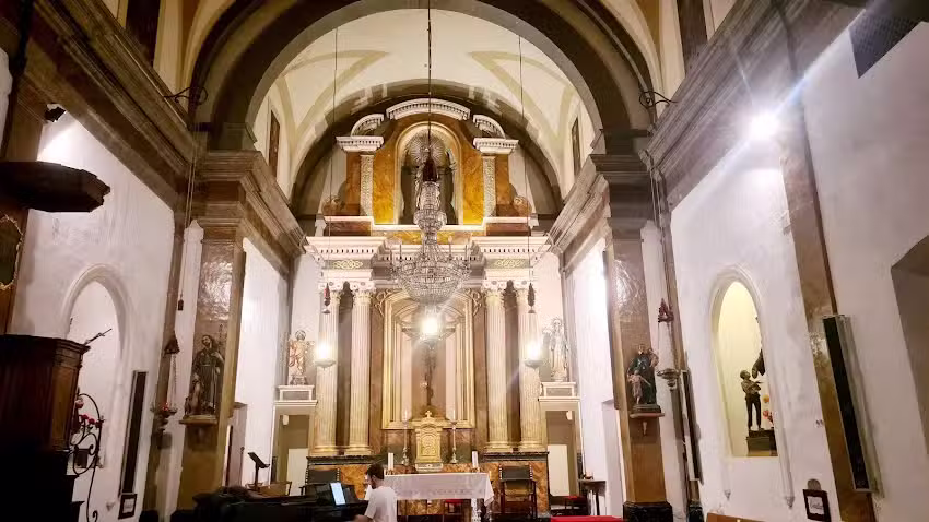 L&rsquo; ESGL&Eacute;SIA DE LA SANG -L&rsquo; esgl&eacute;sia de l&rsquo; Hospital, Capilla del Hospici- capella d l&rsquo;Hospici