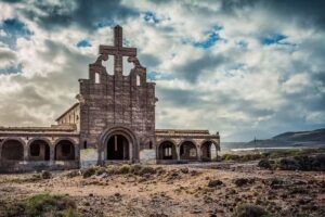 La Iglesia del Sanatorio de Abades