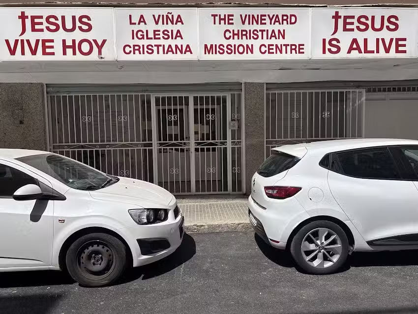LA VI&Ntilde;A IGLESIA CRISTIANA