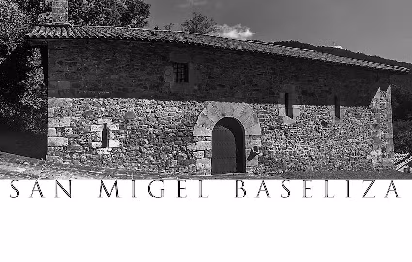 Mikel Deunaren Basaeliza/Ermita de San Miguel