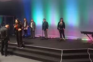 Ministerio Internacional Dios es Amor &ndash; D&eacute;nia