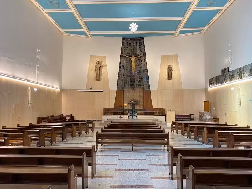 Parroquia Coraz&oacute;n de Mar&iacute;a (Misioneros Claretianos)