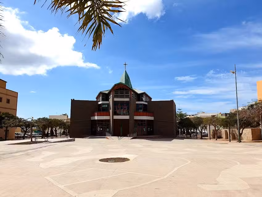Parroquia De La Sant&iacute;sima Trinidad