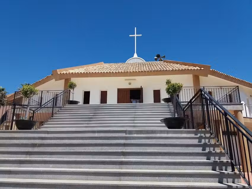 Parroquia de la Sant&iacute;sima Trinidad y Santa Margarita
