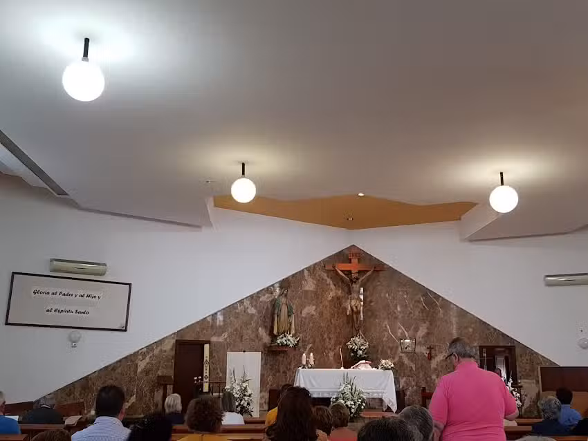Parroquia de La Virgen de la Medalla Milagrosa