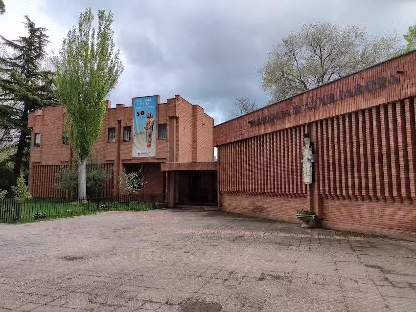 Parroquia de Mar&iacute;a Auxiliadora