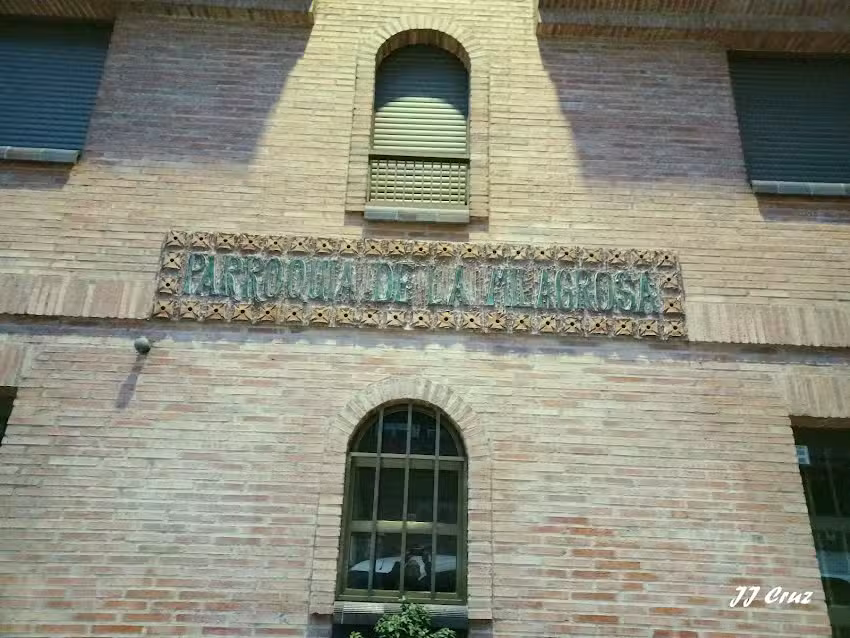 Parroquia de Mar&iacute;a Milagrosa