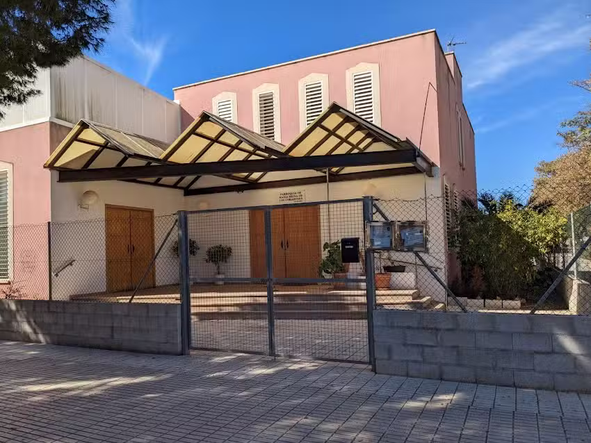 Parroquia de Mar&iacute;a Reina de los Corazones Casa Parroquial