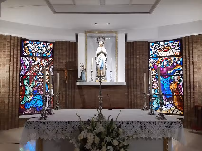 Parr&ograve;quia de Nostra Senyora de Lourdes