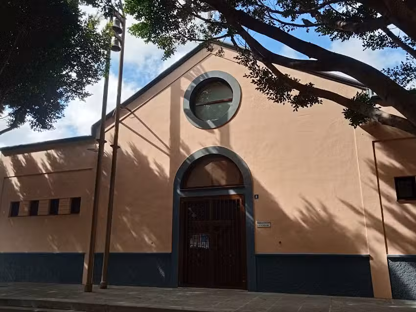 Parroquia de San Albino y la Santa Cruz