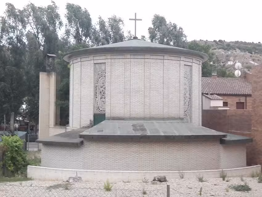 Parroquia de San Antonio de Padua &ndash; Valdenoches