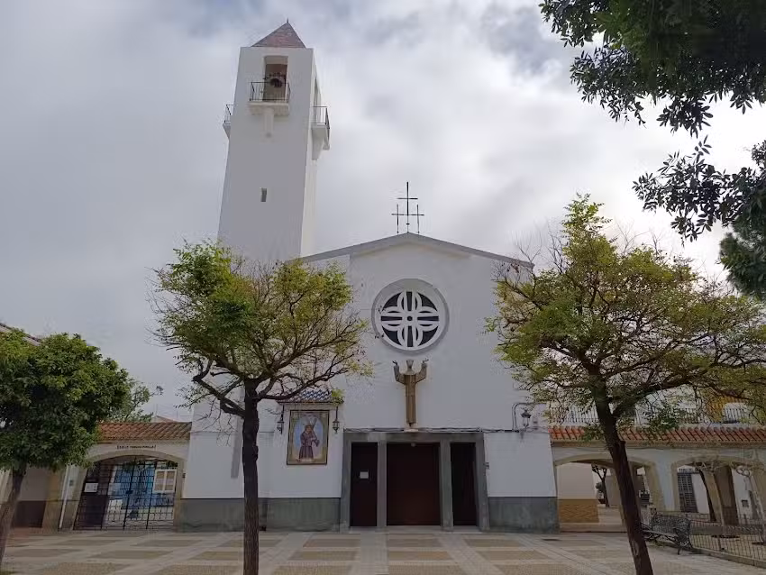 Parroquia de San Enrique y Santa Teresa