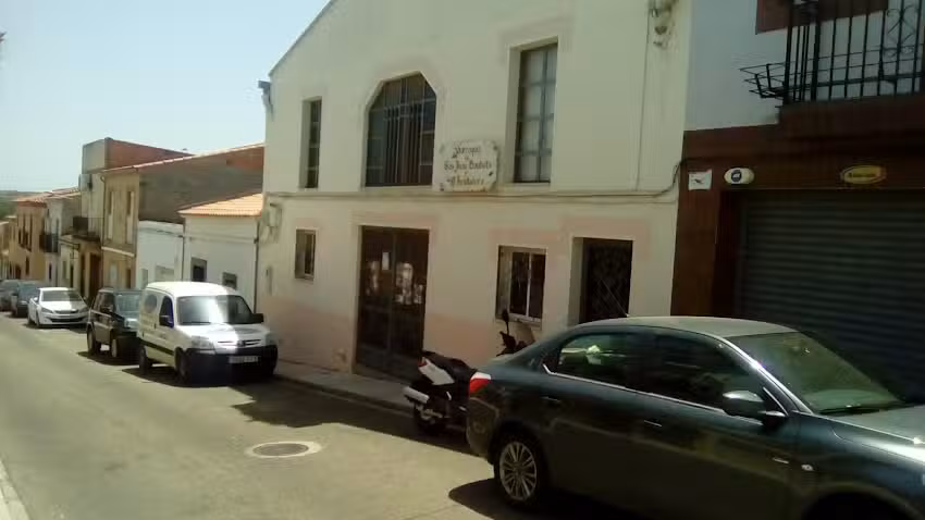 Parroquia de San Juan Bautista y Mar&iacute;a Auxiliadora