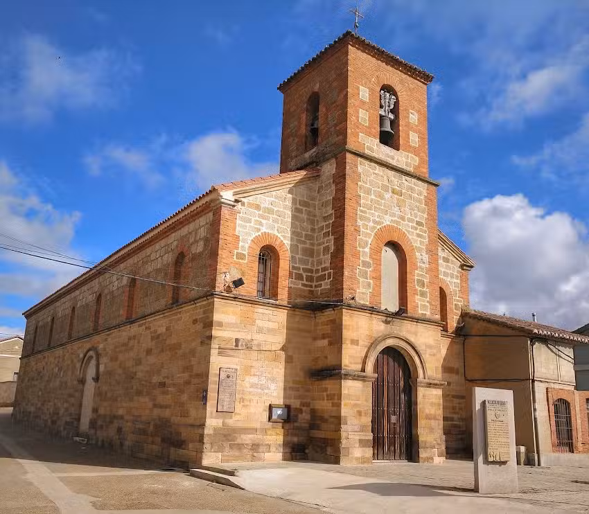 Parroquia de San Juan Evangelista