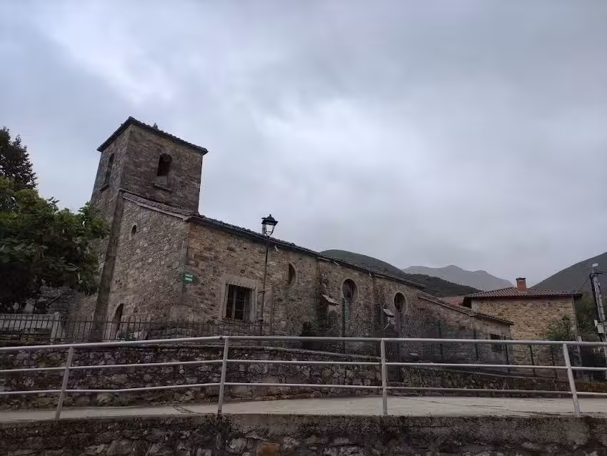 Parroquia de San Pedro Ap&oacute;stol de Valdeteja
