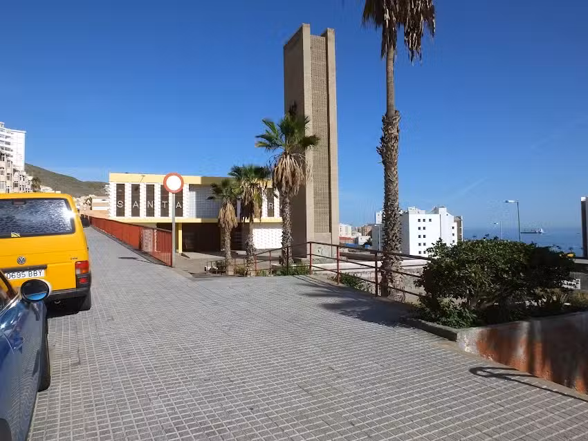 Parroquia de Santa Clara de As&iacute;s