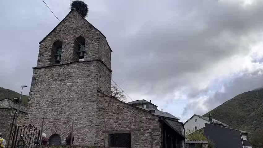 Parroquia de Santa Leocadia de Palacios del Sil