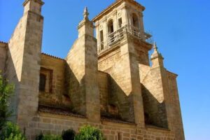 Parroquia de Santiago el Mayor