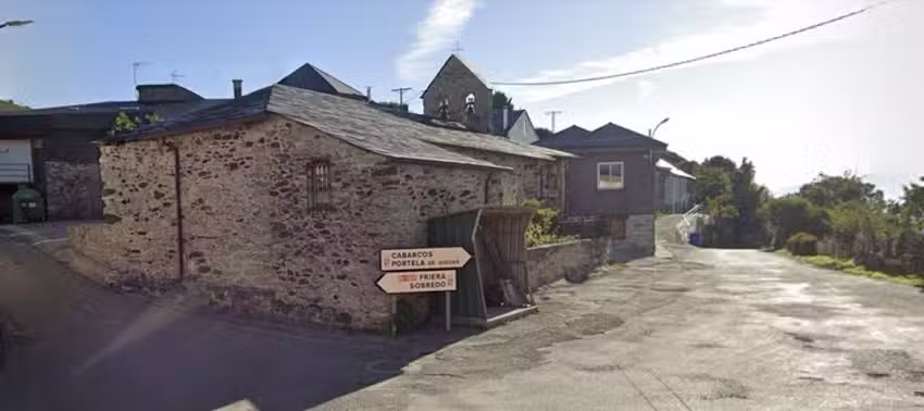 Parroquia de Santo Tirso