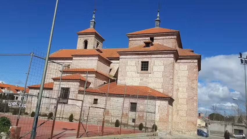Parroquia de Santo Tom&aacute;s Cantuariense