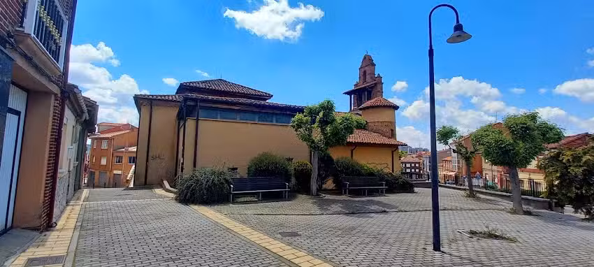 Parroquia Navatejera